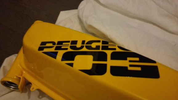 Peugeot 103 MV Doppler jaune