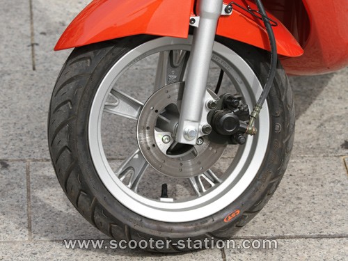 Fiche technique du scooter Peugeot Kisbee 4T 50cc (2010-2019